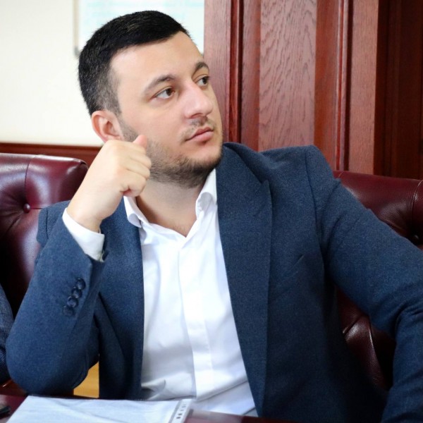 Демо-версию Инвестиционного портала РД презентовали в Минимуществе Дагестана