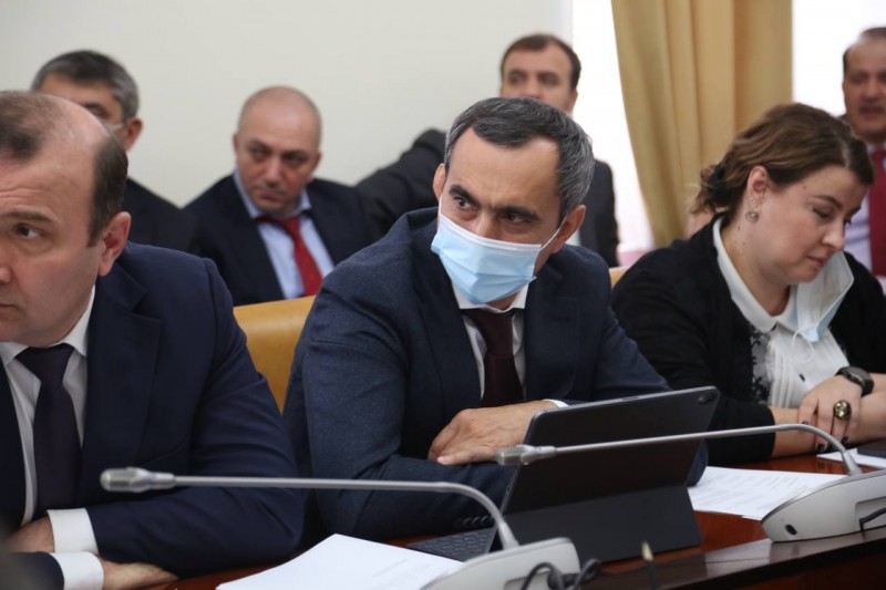 Глава Минимущества принял участие в заседании Правительства Республики Дагестан
