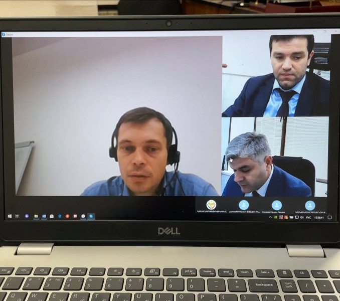 В Минимуществе Дагестана в формате ВКС прошло совещание с разработчиками ГИС