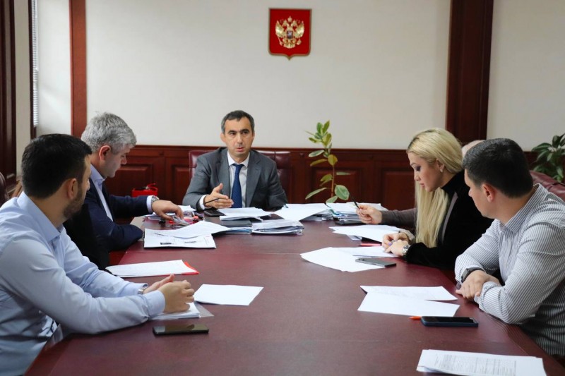 В Минимуществе Дагестана прошло рабочее совещание с руководством ГБУ РД "Дагтехкадастр"