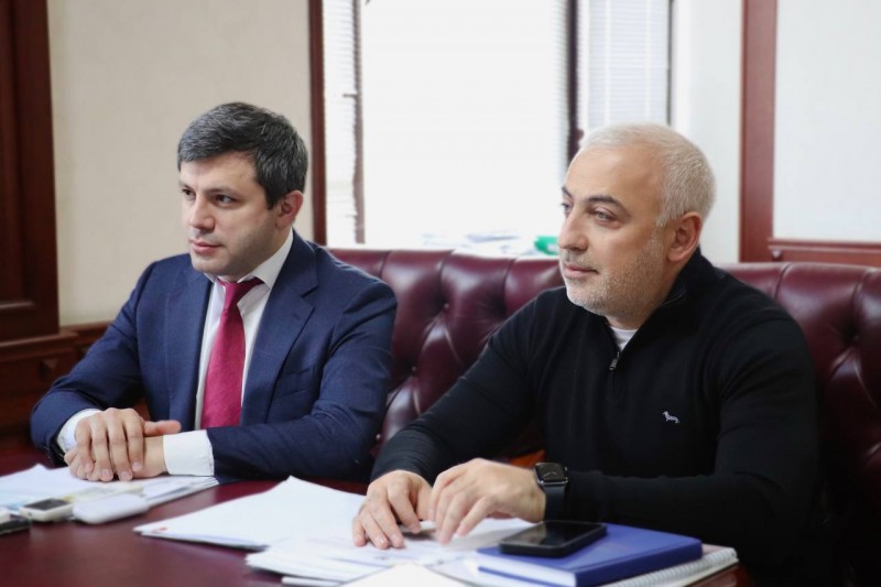 Вопросы преобразования казённого предприятия "УКИО РД" в ООО обсудили в Минимуществе