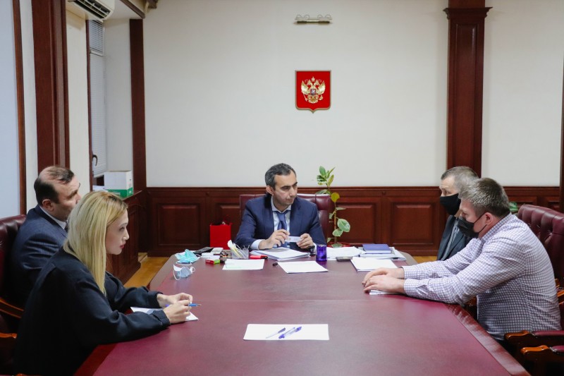 АО "Новый регистратор" презентовало свою деятельность в Минимуществе Дагестана