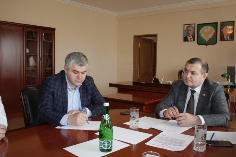 Агарагим Кагиргаджиев провел прием граждан в Новолакском районе