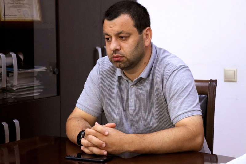 В Минимуществе Дагестана прошло совещание по вопросу эффективного использования двух объектов недвижимости, расположенных в городе Каспийск