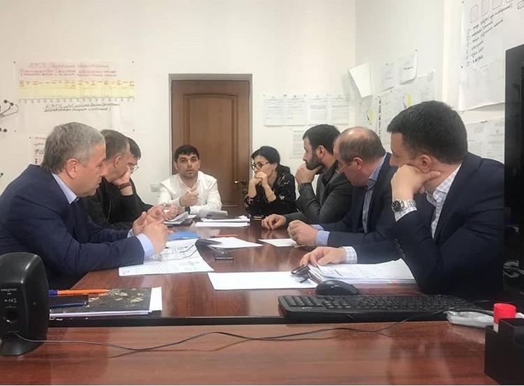 Предоставление земельных участков в постоянное (бессрочное) пользование, объявления аукциона на право заключения договора аренды, перевод земель
