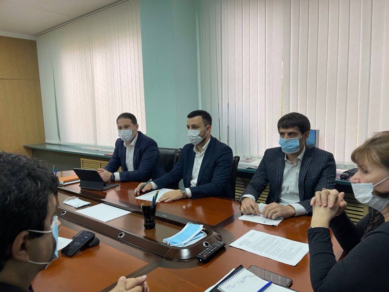 В Минцифры РД прошло совещание с участием Минимущества и ГБУ РД "Дагтехкадастр"