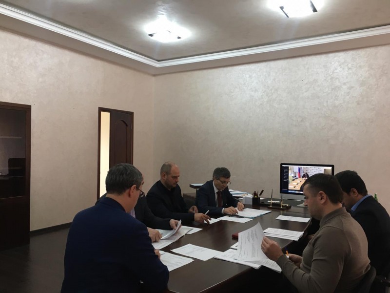 Мурад Алиев принял участие в обсуждении проблем электроэнергетики