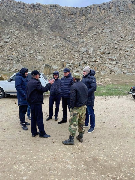 Хабиб Джанаев посетил Кумторкалинский район с целью осмотра земельного участка для ГОК "Кварц"