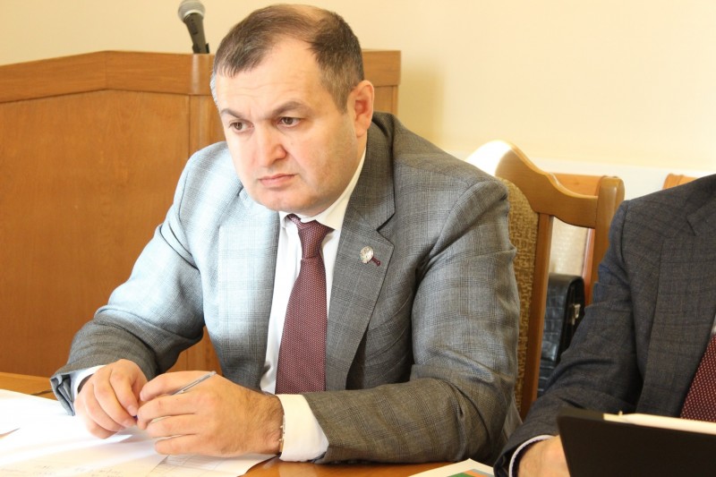 Совещание по проведению комплексных кадастровых работ на 2020 год прошло в Правительстве Дагестана