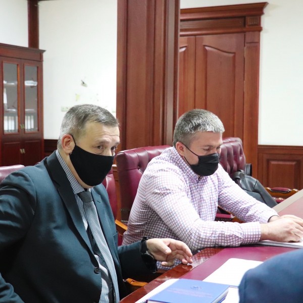 АО "Новый регистратор" презентовало свою деятельность в Минимуществе Дагестана