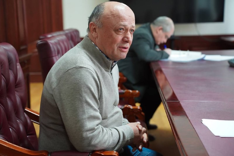 Заур Эминов провёл личный прием граждан