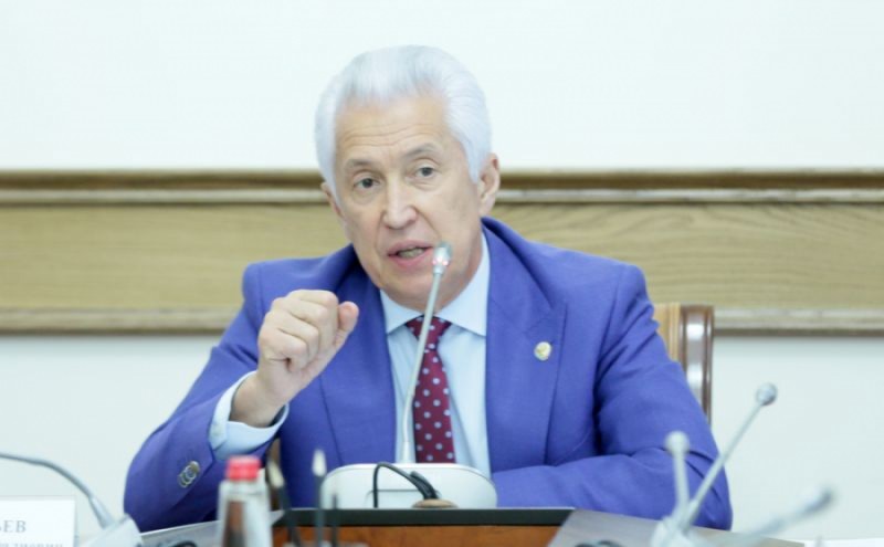 На границе России и Азербайджана торжественно открыли новый мост