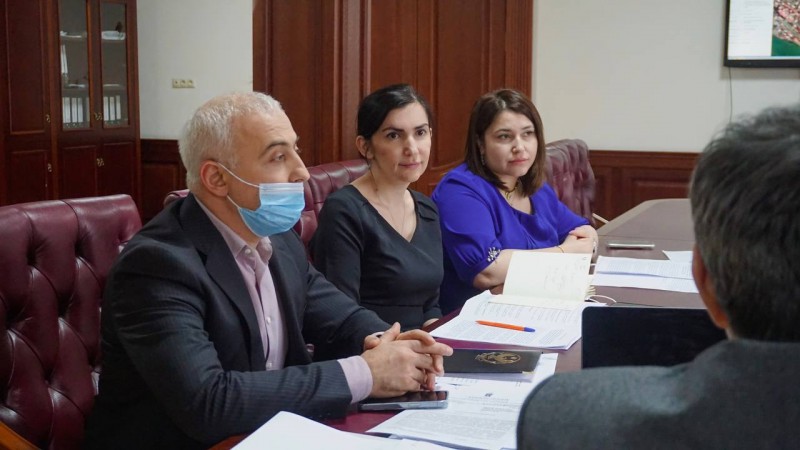 В Минимуществе Дагестана состоялось совещание по вопросу внесения изменений в закон РД
