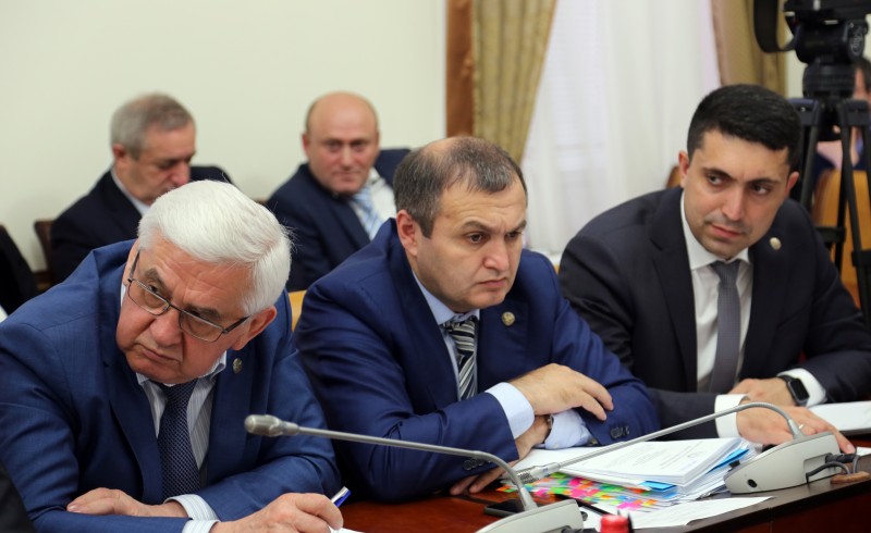 Агарагим Кагиргаджиев принял участие в заседании Правительства Дагестана