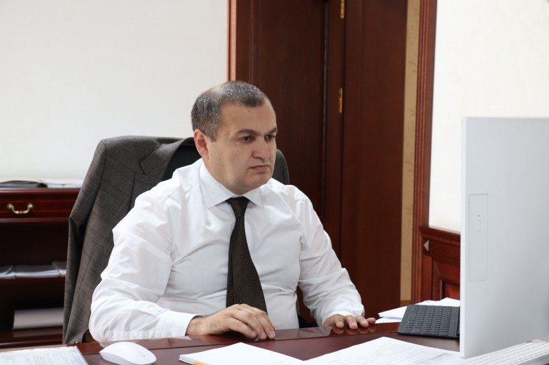 Агарагим Кагиргаджиев принял участие в совещании по исполнению бюджета