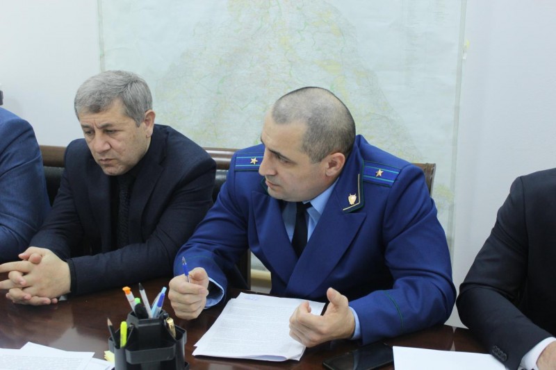 Вопрос земельных правоотношений обсудили в Минимуществе Дагестана с представителями Прокуратуры