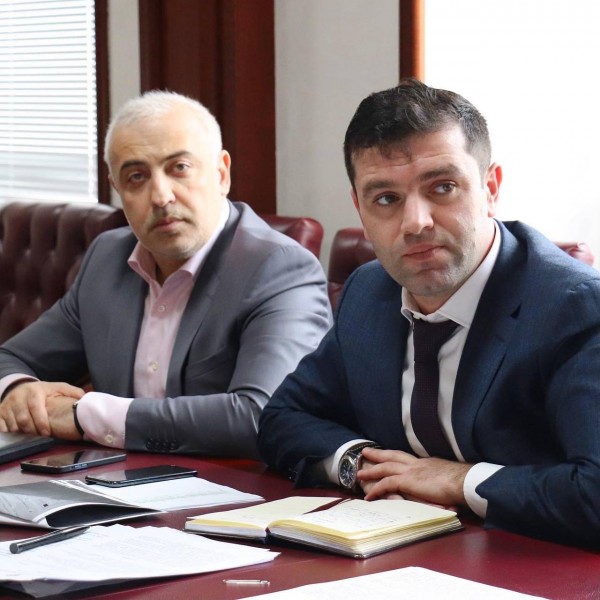 Заур Эминов встретился с представителями ООО "Газпром межрегионгаз Махачкала"