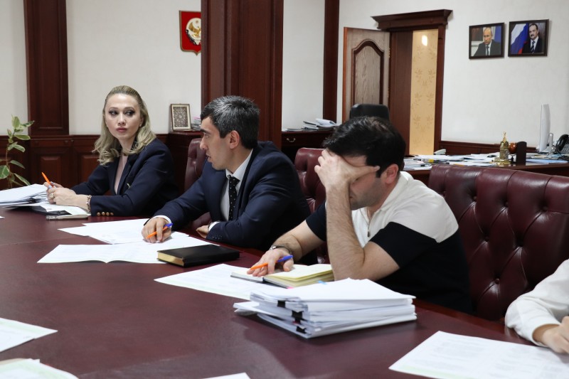 Банкротство государственных унитарных предприятий рассмотрели в Минимуществе Дагестана