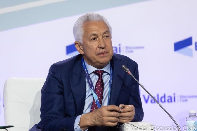 Владимир Васильев: «Надо уважать друг друга»