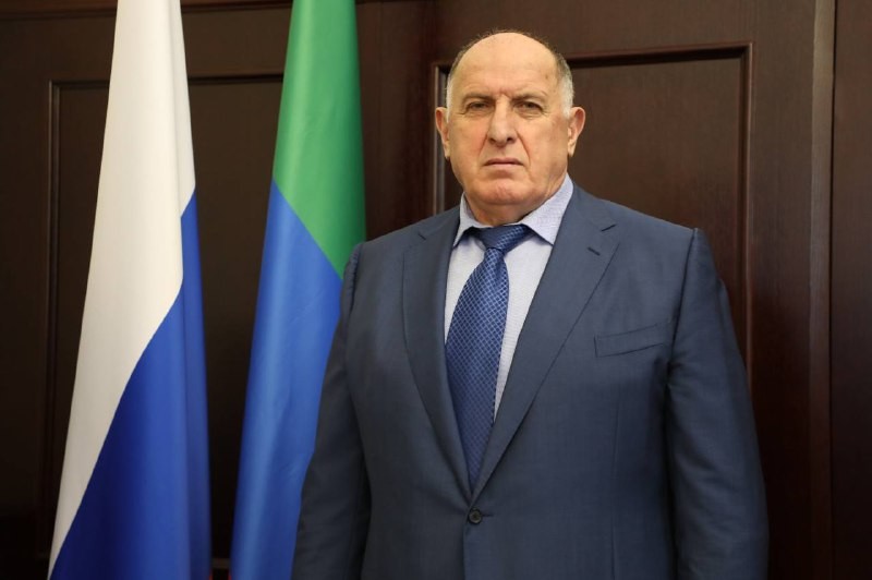 Абдулмуслим Абдулмуслимов поздравил махачкалинцев с Днём города