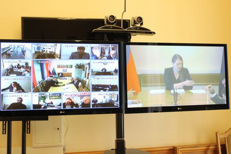 В Правительстве Дагестана прошло совещание в режиме ВКС с муниципалитетами по имущественной поддержке субъектов малого и среднего предпринимательства