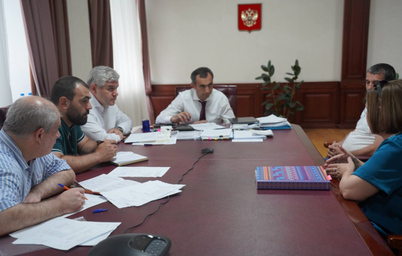 Заур Эминов провел личный прием граждан