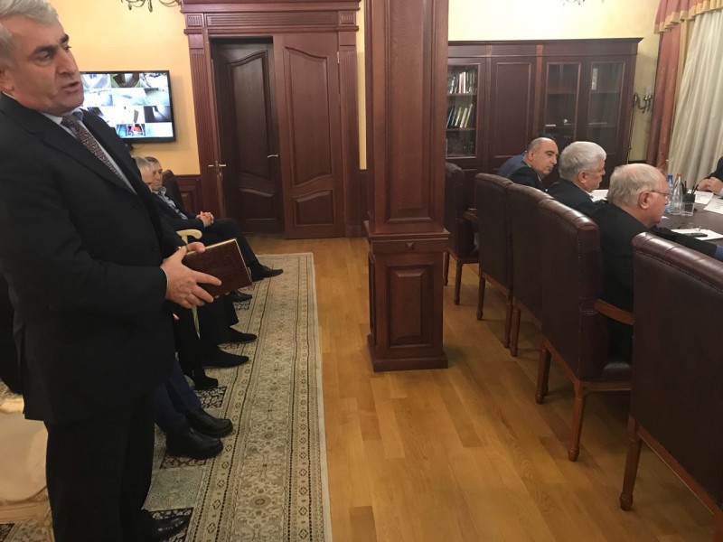Руководитель Минимущества РД проводит работу по оптимизации ГУПов