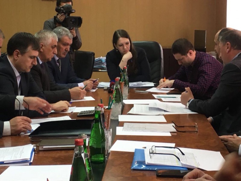 Екатерина Толстикова  провела заседание по инвентаризации газовых сетей в Сулейман-Стальском районе