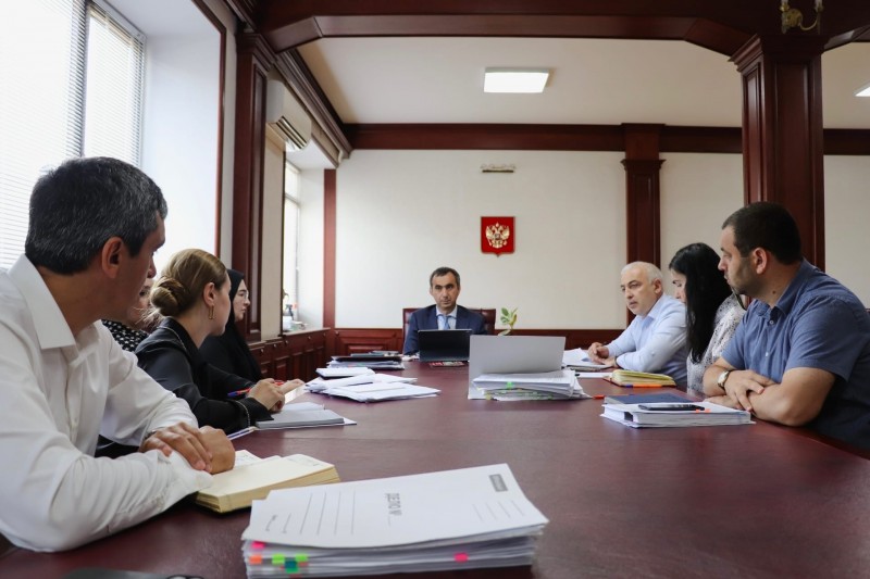 В Минимуществе Дагестана состоялась еженедельная рабочая планерка