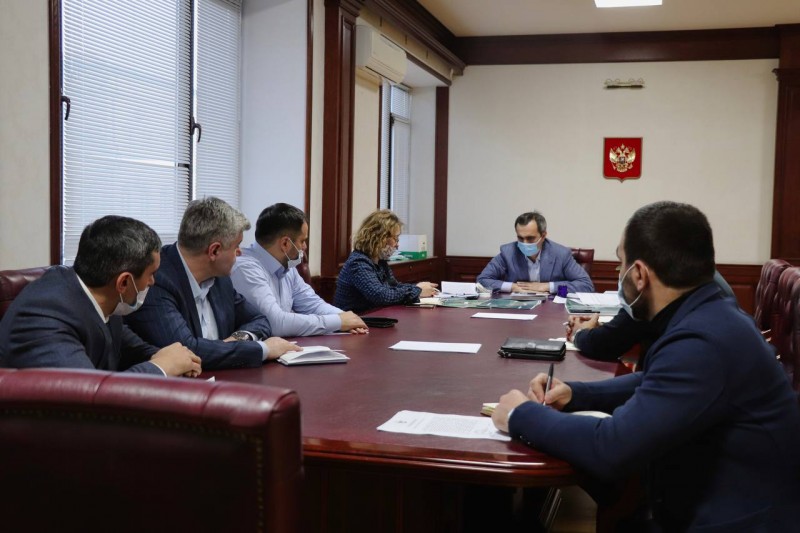 В Минимуществе обсудили вопросы размещения оптово-розничного центра в Магарамкентском районе