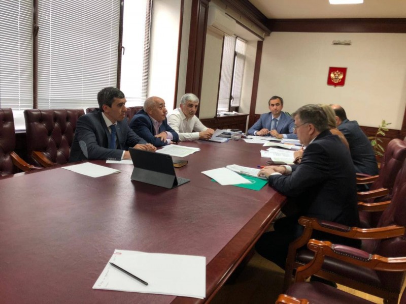 В Минимуществе Дагестана рассмотрели возможности финансового оздоровления подведомственных Минтрансу РД предприятий