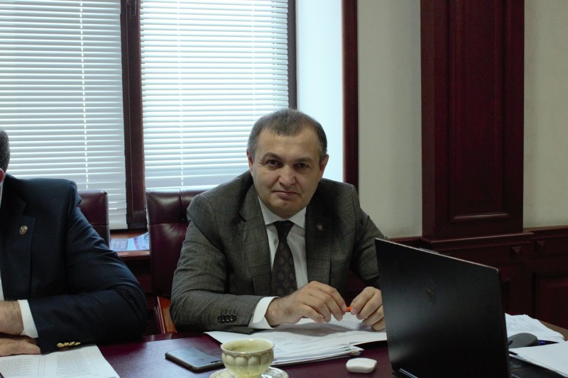 Второй этап аттестации руководителей ГУПов прошел в Минимуществе Дагестана