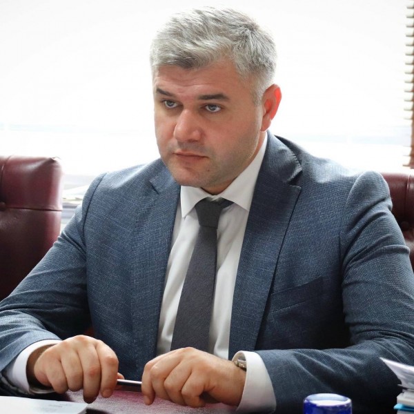 Заур Эминов встретился с представителями ООО "Газпром межрегионгаз Махачкала"