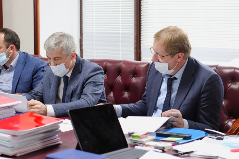 Заявления о пересмотре кадастровой стоимости рассмотрели в Минимуществе