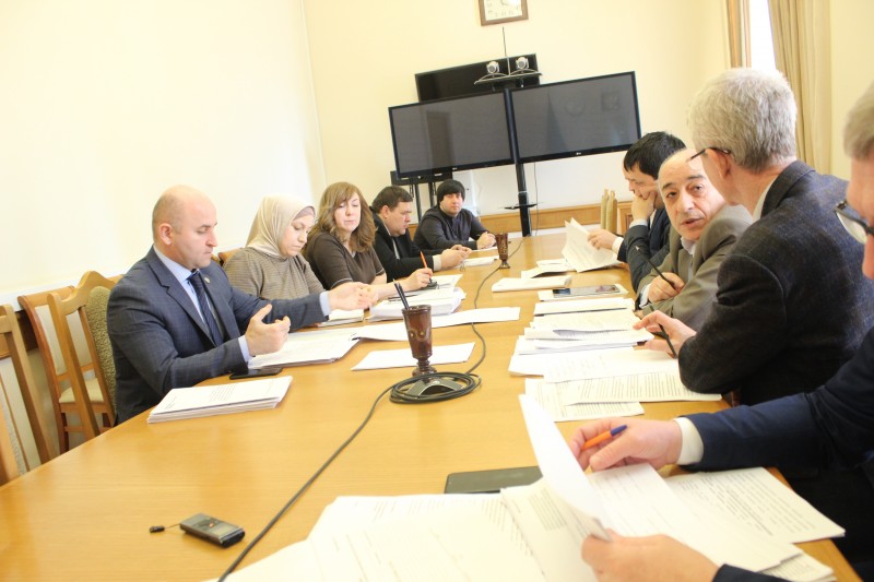 В Правительстве Дагестана обсудили завершение работы по внесению в ЕГРН сведений о территориях опережающего социально-экономического развития, зонах территориального развития, особых экономических зонах