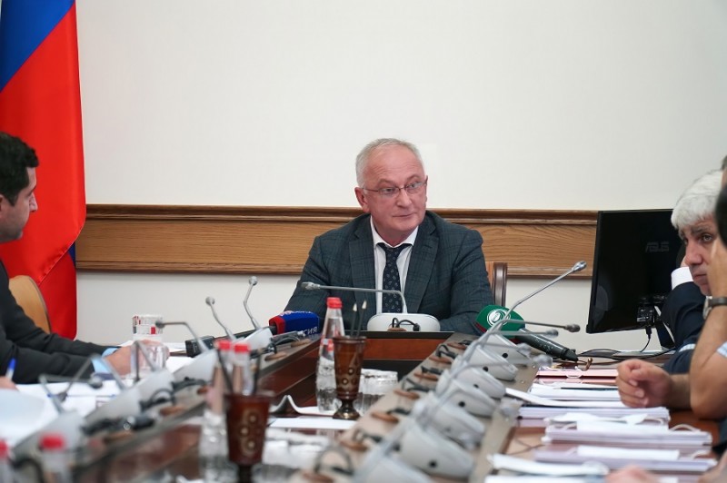 В Правительстве РД обсудили деятельность государственных унитарных предприятий